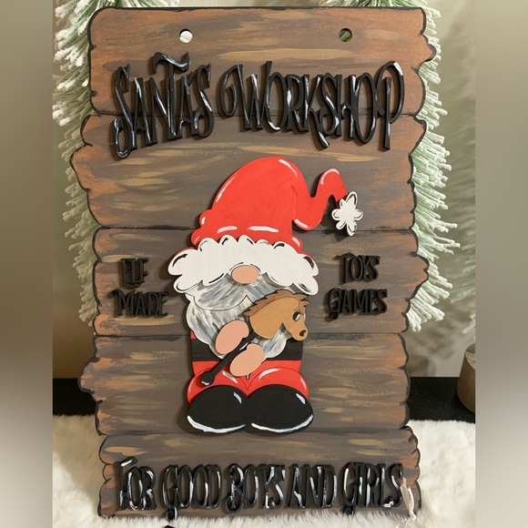 Santa’s workshop sign - Picture 2 of 3